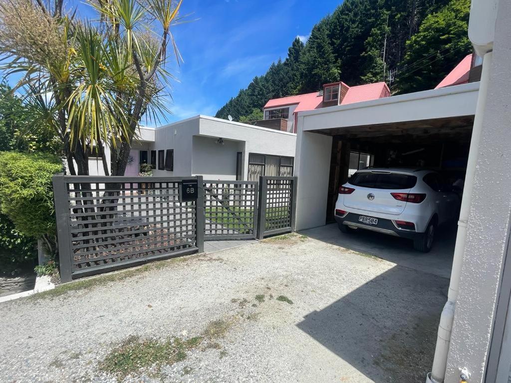 Queenstown Retreat 外观 照片