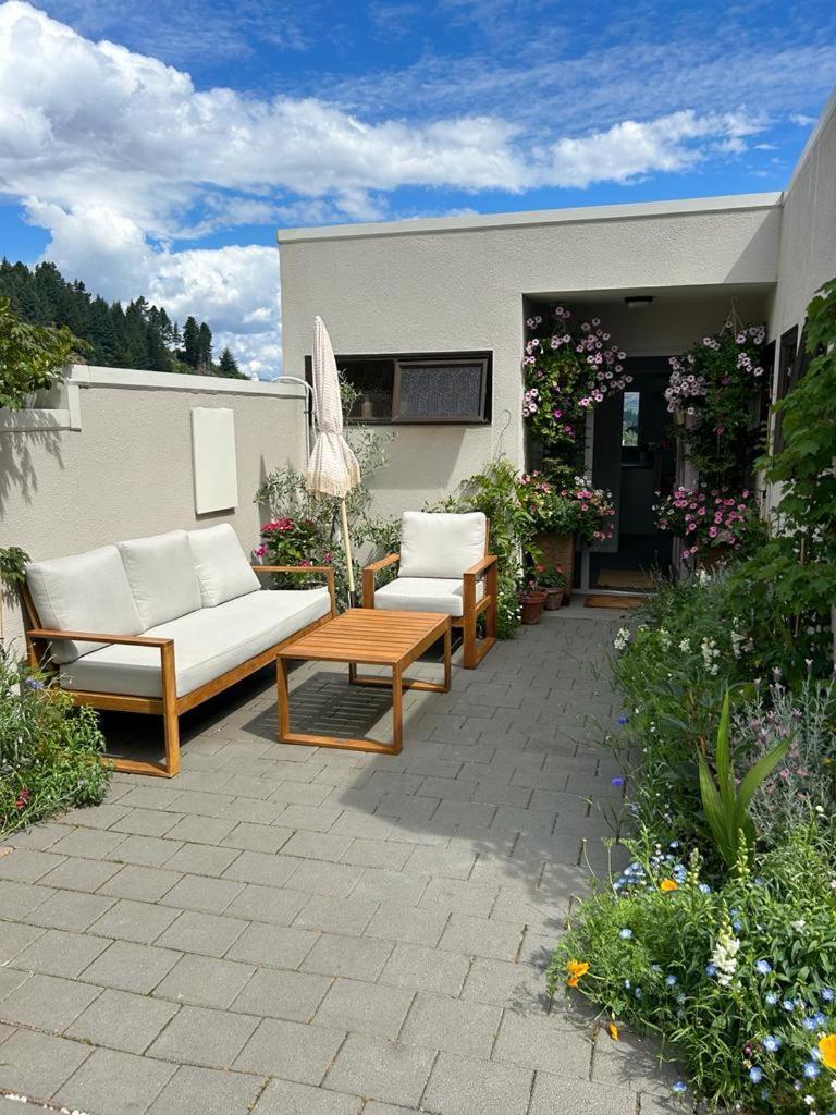 Queenstown Retreat 外观 照片